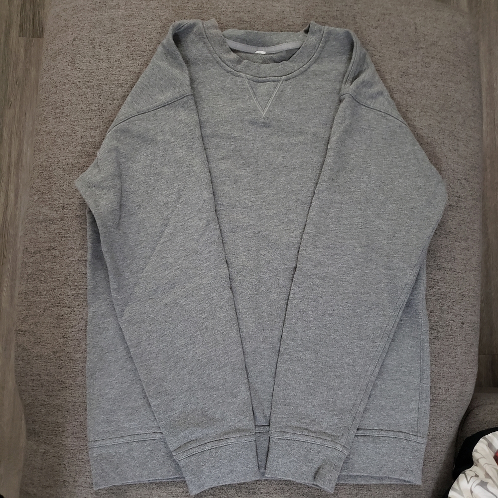 Lululemon Size M Grey Crewneck Sweater